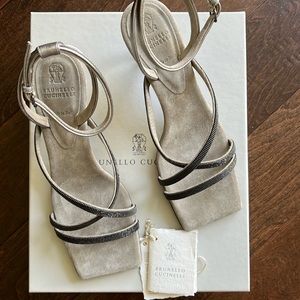 NWT Brunello Cucinelli Monili Leather Ankle-Strap Sandals size 38